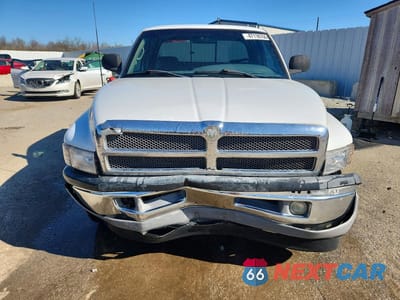 Piąte zdjęcie samochodu w środku: 1998 DODGE RAM 2500 VIN:1B7KC23W8WJ198695 - miniatura