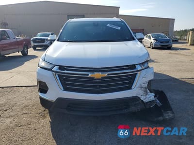 Piąte zdjęcie samochodu w środku: 2023 CHEVROLET TRAVERSE LT VIN:1GNERHKW9PJ339704 - miniatura