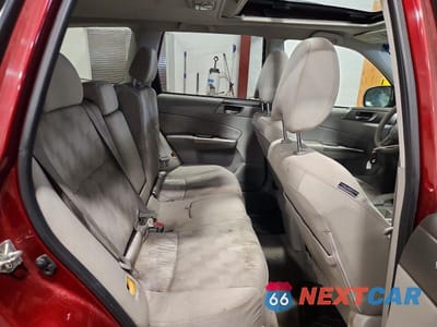Zdjęcie 11 z 12 samochodu: 2010 SUBARU FORESTER 2.5X PREMIUM VIN:JF2SH6CC3AH755318 - miniatura