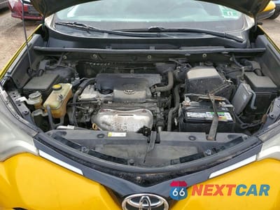 Zdjęcie 12 z 13 samochodu: 2016 TOYOTA RAV4 XLE VIN:2T3RFREV3GW478286 - miniatura
