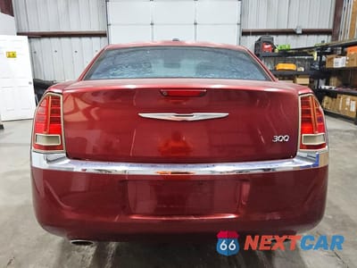 Zdjęcie 6 z 11 samochodu: 2012 CHRYSLER 300 LIMITED VIN:2C3CCACGXCH200780 - miniatura