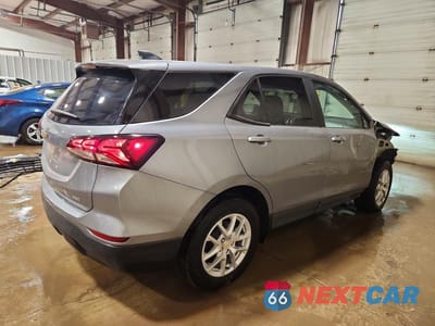 Trzecie zdjęcie samochodu z tyłu: 2023 CHEVROLET EQUINOX LS VIN:3GNAXSEG1PL100338 - miniatura