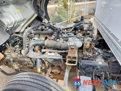 Zdjęcie 7 z 10 samochodu: 2019 ISUZU NPR XD BOX TRUCK VIN:JALC4W166K7K00235 - miniatura