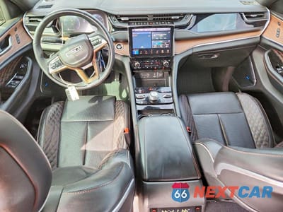 Zdjęcie 8 z 12 samochodu: 2023 JEEP GRAND CHEROKEE SUMMIT VIN:1C4RJHEG9PC575246 - miniatura