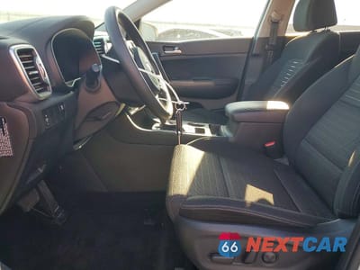 Zdjęcie 7 z 12 samochodu: 2019 KIA SPORTAGE LX VIN:KNDPM3AC3K7530938 - miniatura