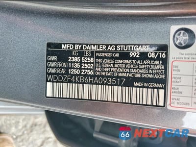 Zdjęcie 12 z 12 samochodu: 2017 MERCEDES-BENZ E 300 4MATIC VIN:WDDZF4KB6HA093517 - miniatura