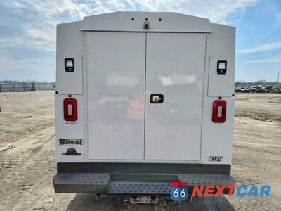 Zdjęcie 6 z 13 samochodu: 2025 FORD ECONOLINE E350 SUPER DUTY CUTAWAY VAN VIN:1FDWE3FN6SDD06224 - miniatura