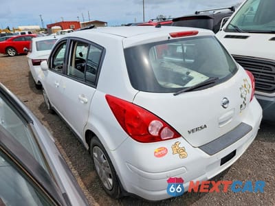Drugie zdjęcie samochodu z przodu: 2011 NISSAN VERSA 1.8 S VIN:3N1BC1CP2BL499536 - miniatura