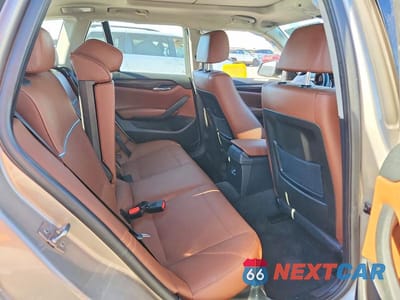 Zdjęcie 11 z 13 samochodu: 2014 BMW X1 XDRIVE28I VIN:WBAVL1C59EVY18845 - miniatura