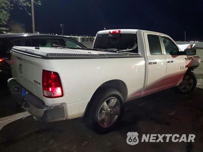 Trzecie zdjęcie samochodu z tyłu: 2018 RAM 1500 SLT VIN:1C6RR7GM7JS227407 - miniatura
