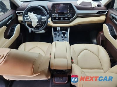 Zdjęcie 8 z 14 samochodu: 2020 TOYOTA HIGHLANDER XLE VIN:5TDGZRAHXLS005348 - miniatura