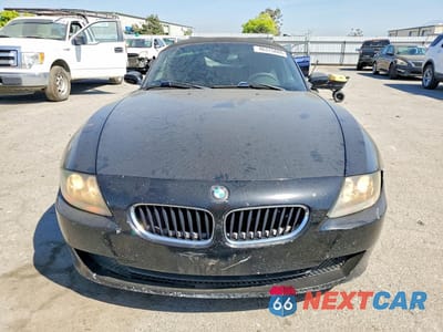 Piąte zdjęcie samochodu w środku: 2008 BMW Z4 3.0 VIN:4USBU33518LW74572 - miniatura