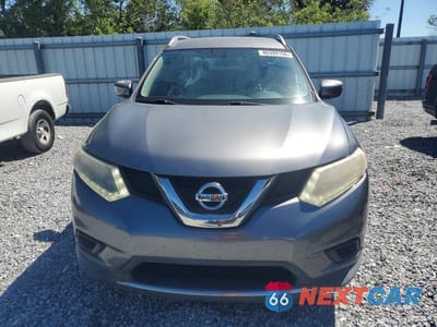 Piąte zdjęcie samochodu w środku: 2016 NISSAN ROGUE S VIN:KNMAT2MT9GP659403 - miniatura