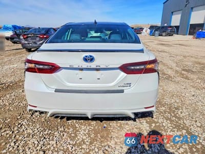 Zdjęcie 6 z 11 samochodu: 2022 TOYOTA CAMRY HYBRID XSE VIN:4T1K31AK8NU041607 - miniatura