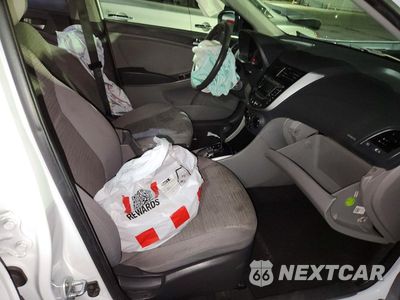 Zdjęcie 13 z 14 samochodu: 2017 HYUNDAI ACCENT SE BASE VIN:KMHCT4AE4HV272332 - miniatura
