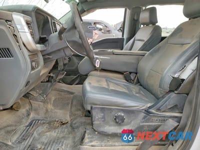 Zdjęcie 7 z 12 samochodu: 2023 FORD F250 SUPER DUTY FLATBED TRUCK VIN:1FT7W2BA7PED71121 - miniatura