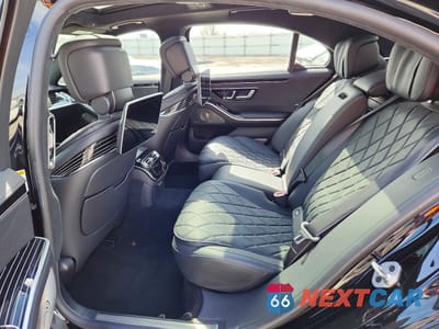 Zdjęcie 10 z 12 samochodu: 2021 MERCEDES-BENZ S 580 4MATIC VIN:W1K6G7GB5MA044099 - miniatura
