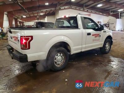 Trzecie zdjęcie samochodu z tyłu: 2017 FORD F150 VIN:1FTMF1C84HFC91862 - miniatura