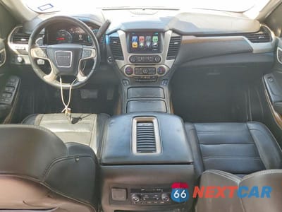 Zdjęcie 8 z 13 samochodu: 2019 GMC YUKON XL DENALI VIN:1GKS1HKJ4KR222473 - miniatura