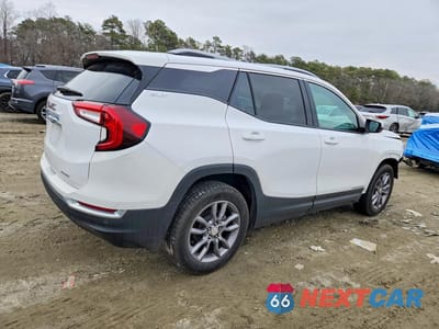Trzecie zdjęcie samochodu z tyłu: 2022 GMC TERRAIN SLT VIN:3GKALVEV6NL110501 - miniatura
