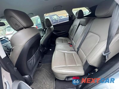 Zdjęcie 6 z 10 samochodu: 2017 HYUNDAI SANTA FE SE VIN:KM8SNDHF0HU230678 - miniatura