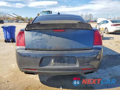 Zdjęcie 6 z 12 samochodu: 2019 CHRYSLER 300 S VIN:2C3CCABG1KH624641 - miniatura