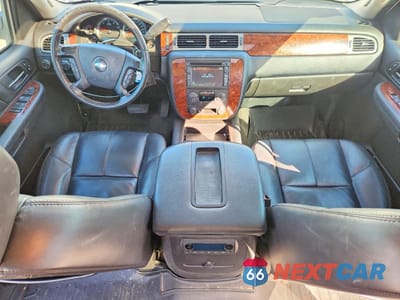 Zdjęcie 8 z 13 samochodu: 2009 CHEVROLET SILVERADO K1500 LTZ VIN:3GCEK33M29G129012 - miniatura