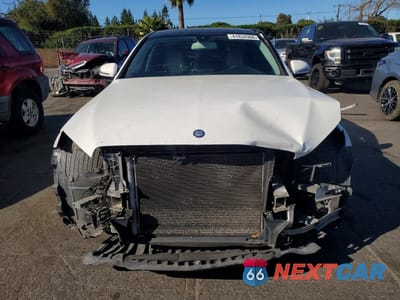 Piąte zdjęcie samochodu w środku: 2016 MERCEDES-BENZ C 300 VIN:55SWF4JB3GU112754 - miniatura