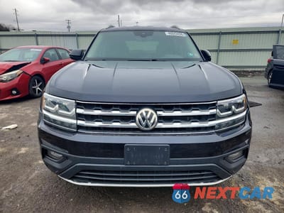 Piąte zdjęcie samochodu w środku: 2018 VOLKSWAGEN ATLAS SE VIN:1V2LR2CA2JC531959 - miniatura