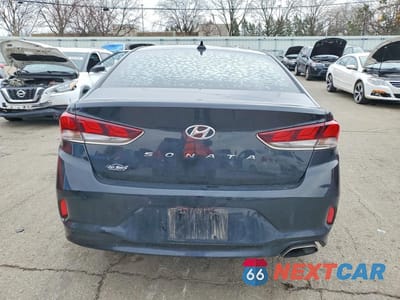 Zdjęcie 6 z 12 samochodu: 2018 HYUNDAI SONATA SEL VIN:5NPE34AF4JH674048 - miniatura