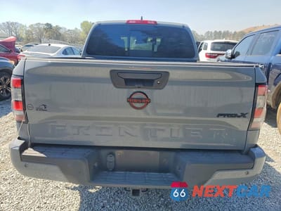 Zdjęcie 6 z 12 samochodu: 2023 NISSAN FRONTIER PRO-X VIN:1N6ED1EJ1PN673830 - miniatura