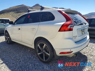 Drugie zdjęcie samochodu z przodu: 2015 VOLVO XC60 T6 R-DESIGN PLATINUM VIN:YV4902RS4F2734111 - miniatura