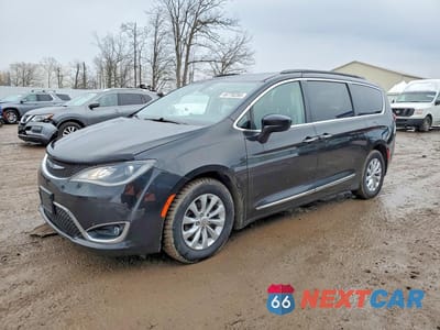 2017 CHRYSLER PACIFICA TOURING L 2C4RC1BG4HR821439 - główne zdjęcie licytacji z USA - miniatura