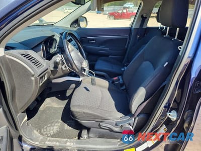 Zdjęcie 7 z 12 samochodu: 2012 MITSUBISHI OUTLANDER SPORT SE VIN:JA4AP4AU8CZ006390 - miniatura