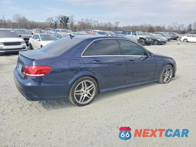 Trzecie zdjęcie samochodu z tyłu: 2016 MERCEDES-BENZ E 350 4MATIC VIN:WDDHF8JB8GB240904 - miniatura