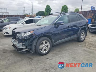 2020 TOYOTA RAV4 XLE 2T3W1RFV2LC064508 - główne zdjęcie licytacji z USA - miniatura