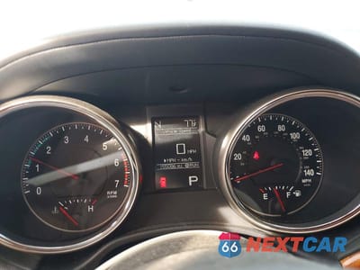 Zdjęcie 9 z 12 samochodu: 2012 JEEP GRAND CHEROKEE OVERLAND VIN:1C4RJFCTXCC294359 - miniatura