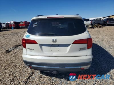 Zdjęcie 6 z 13 samochodu: 2017 HONDA PILOT TOURING VIN:5FNYF6H96HB004705 - miniatura
