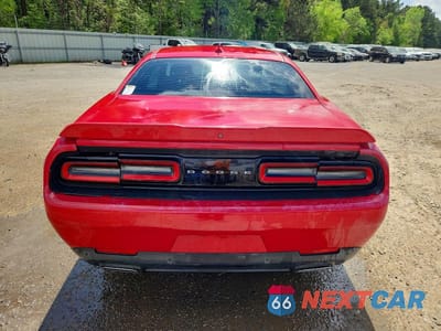 Zdjęcie 6 z 12 samochodu: 2016 DODGE CHALLENGER SXT VIN:2C3CDZAG1GH306765 - miniatura