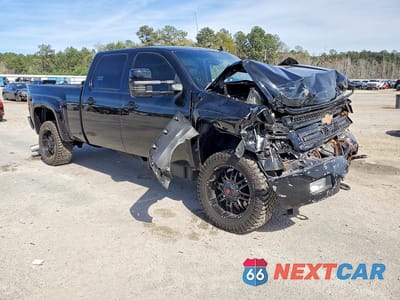 Czwarte zdjęcie samochodu z boku: 2014 CHEVROLET SILVERADO K2500 HEAVY DUTY LTZ VIN:1GC1KYE87EF119261 - miniatura