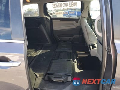 Zdjęcie 11 z 14 samochodu: 2018 HONDA ODYSSEY EXL VIN:5FNRL6H78JB046908 - miniatura
