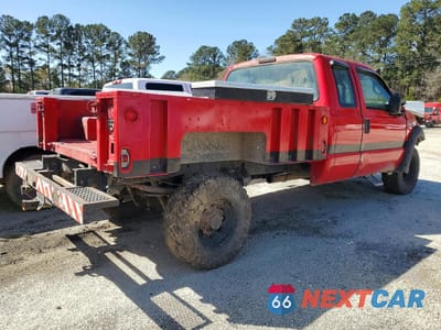 Czwarte zdjęcie samochodu z boku: 2002 FORD F350 SUPER DUTY UTILITY / SERVICE TRUCK VIN:1FTSX31F22ED33489 - miniatura