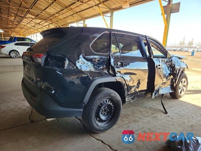 Trzecie zdjęcie samochodu z tyłu: 2024 TOYOTA RAV4 LE VIN:2T3H1RFV6RW326661 - miniatura