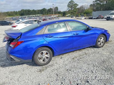 Trzecie zdjęcie samochodu z tyłu: 2025 HYUNDAI ELANTRA SE VIN:KMHLL4DG5SU884608 - miniatura
