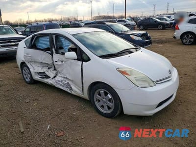 Czwarte zdjęcie samochodu z boku: 2005 TOYOTA PRIUS BASE VIN:JTDKB20U153125791 - miniatura