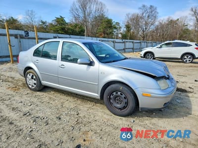 Czwarte zdjęcie samochodu z boku: 2004 VOLKSWAGEN JETTA GL VIN:3VWRK69M54M019024 - miniatura
