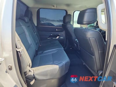 Zdjęcie 10 z 13 samochodu: 2023 TOYOTA TUNDRA LIMITED VIN:5TFJA5DB3PX087632 - miniatura