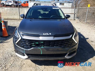 Piąte zdjęcie samochodu w środku: 2024 KIA SPORTAGE EX VIN:KNDPVCDFXR7225532 - miniatura