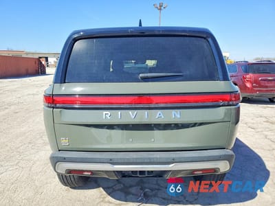 Zdjęcie 6 z 12 samochodu: 2023 RIVIAN R1S LAUNCH EDITION VIN:7PDSGABLXPN009490 - miniatura