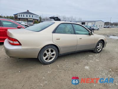 Trzecie zdjęcie samochodu z tyłu: 2001 LEXUS ES 300 BASE VIN:JT8BF28G910305257 - miniatura